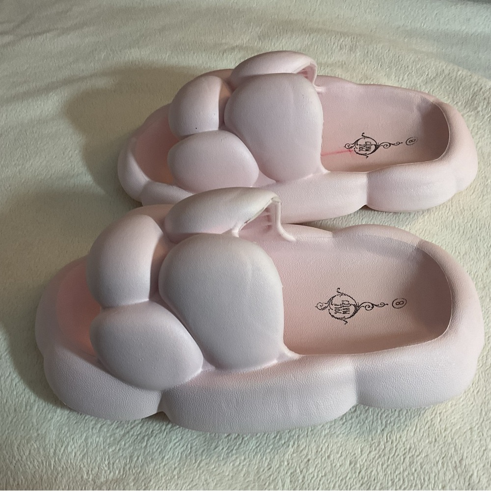 Pink Cloud Slides - Picture 2 of 4
